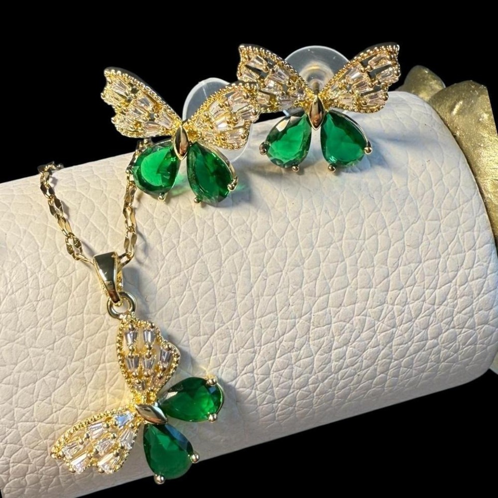 Stainless Steel Green and gold butterfly‎ necklace and earring set
